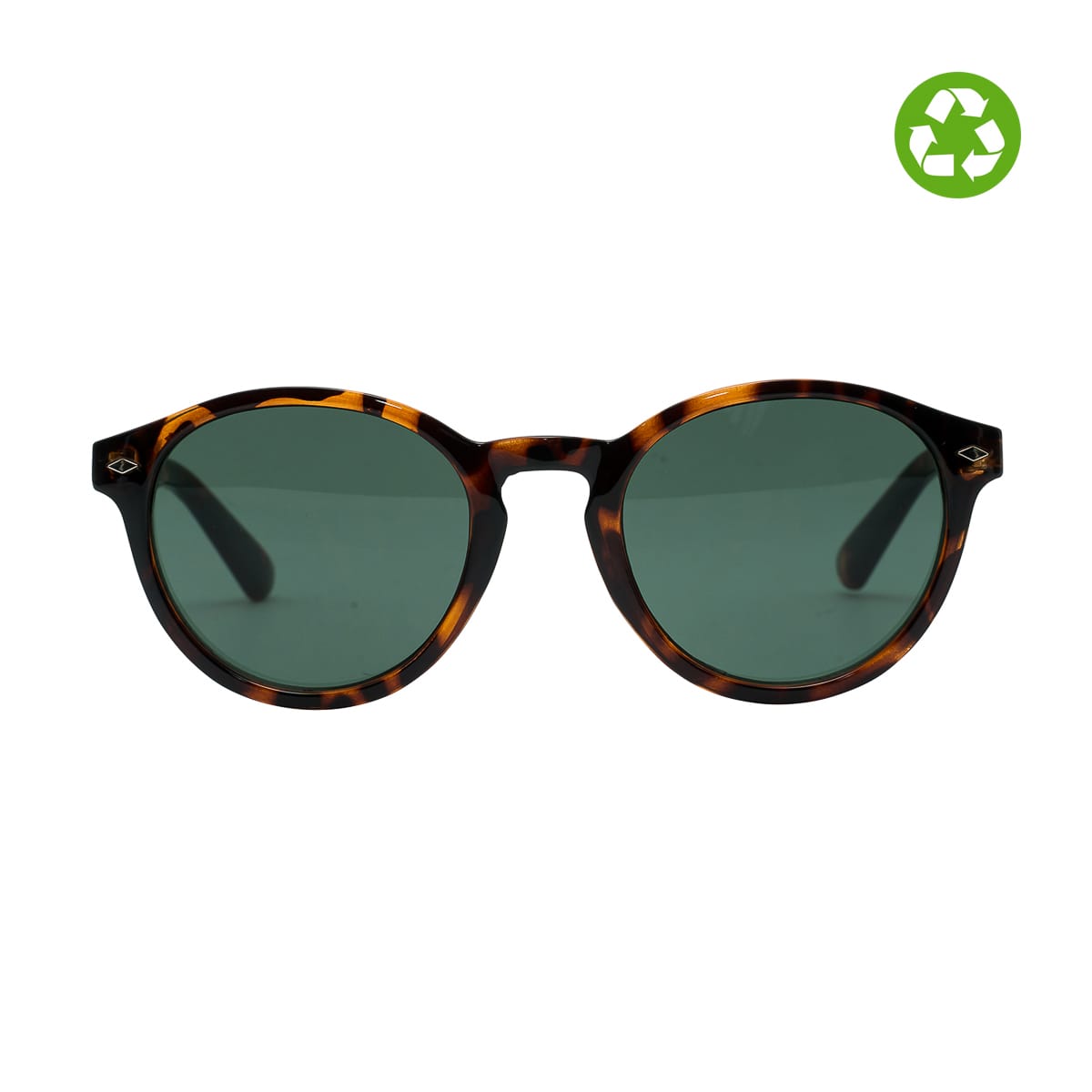 Il modello Drop dalla linea classica, conferisce eleganza e personalità. Rendilo l’accessorio più adatto per il tuo look. Glasses in recycled PETG