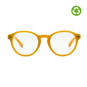 Il modello Drop dalla linea classica, conferisce eleganza e personalità. Rendilo l’accessorio più adatto per il tuo look. Eyewear ecofriendly.